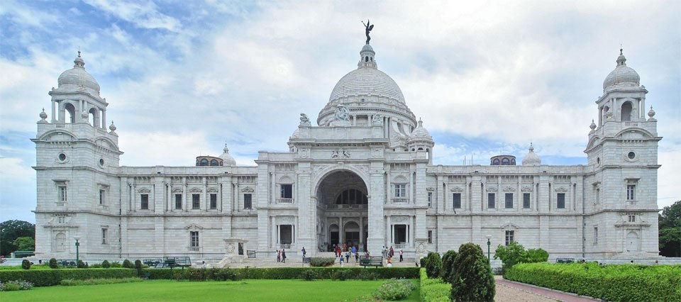 Visit-Victoria-Memorial-Hall-Kolkata on Valentine's Day in Kolkata