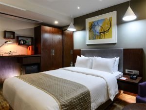 Best-hotel-near-Kolkata-Airport-Howard-Johnson-Kolkata