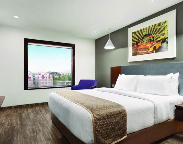 Premium-room-accommodation-in-Kolkata-Howard-Johnson-by-Wyndham