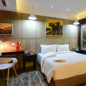 Suite-Room-Accommodation-near-Kolkata-Airport-Howard-Johnson-Kolkata